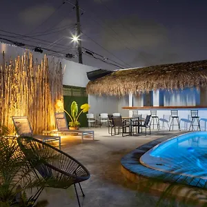 *** Hotel Soy Local México
