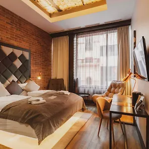 the-loft-budapest.inbudapesthotels.com/