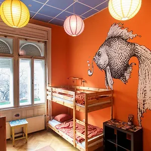 big-fish-budapest-hostel.inbudapesthotels.com/